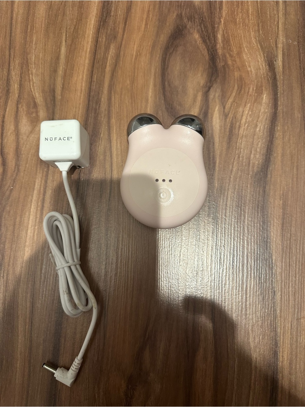 NuFACE Mini Facial Toning Device in Pale Pink with Charger